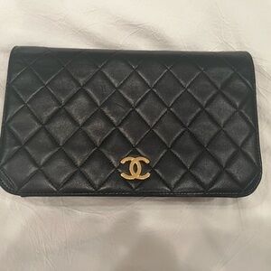 CHANEL Vintage Quilted Lambskin Full Flap Bag Black